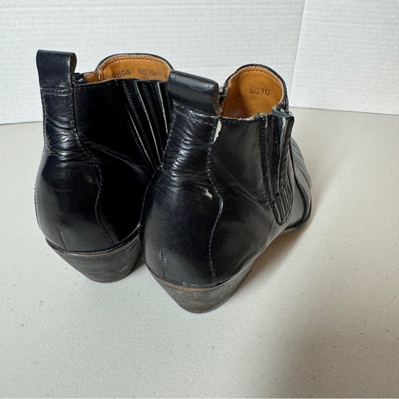 Black Leather Chelsea Western Block Heel Classic Pull-On Ankle Boots Size 8.5 - Picture 5 of 16